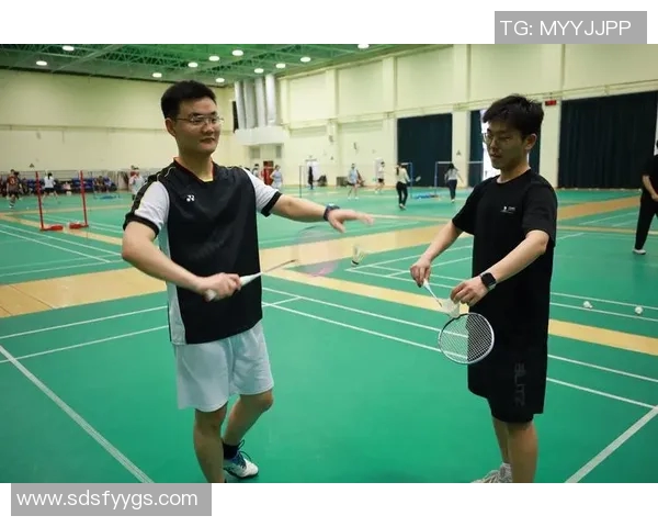 体育实时数据张伟亲授羽毛球技巧与训练心得助你提升竞技水平